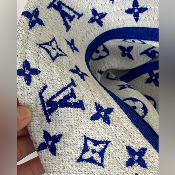Louis vuitton Bucket Hat Blue - Picture 11 of 14